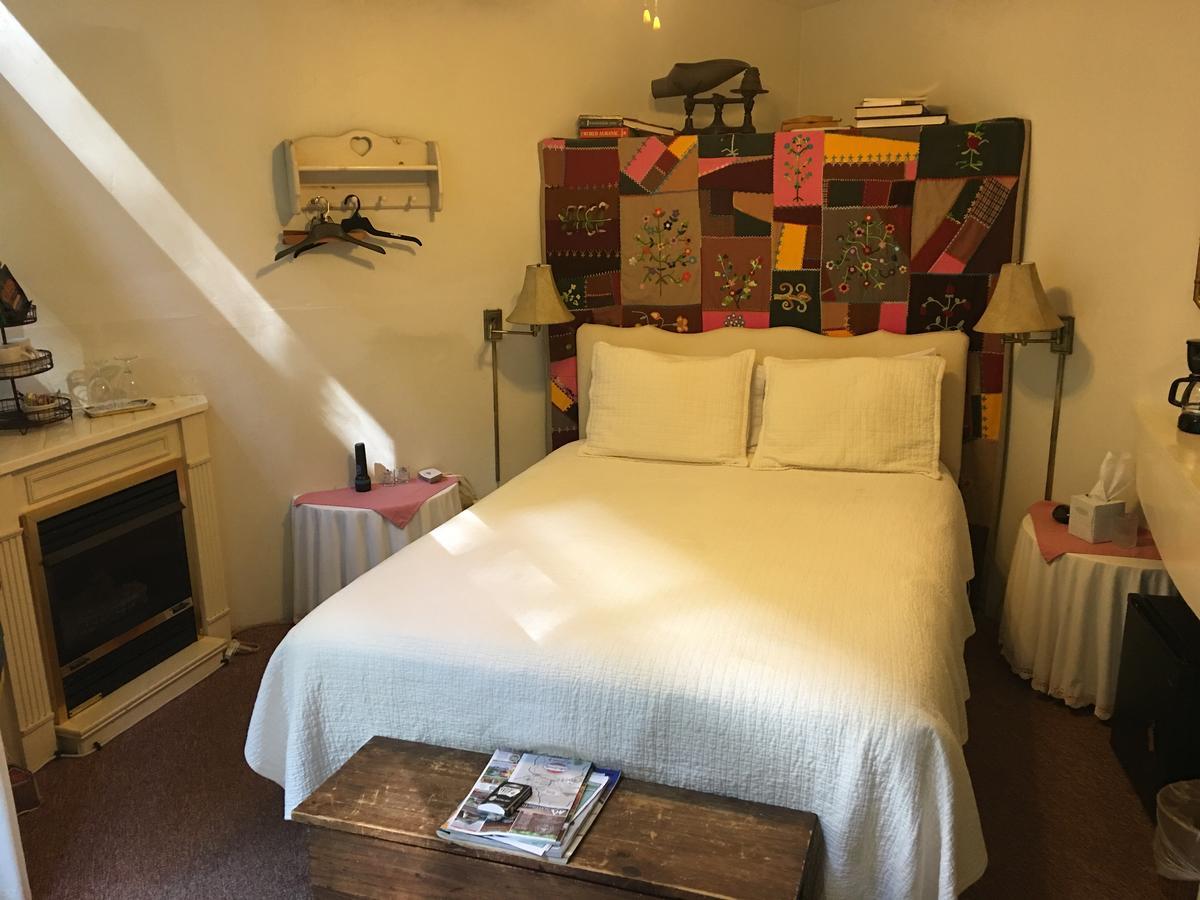 River House Bed & Breakfast Crumpler